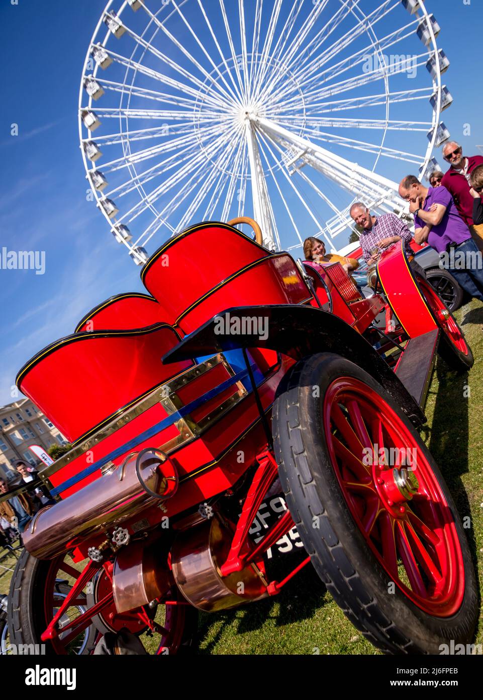 Oldtimer, die in Eastbourne während des Feiertagswochenendes im Mai 2022 ausgestellt wurden Stockfoto