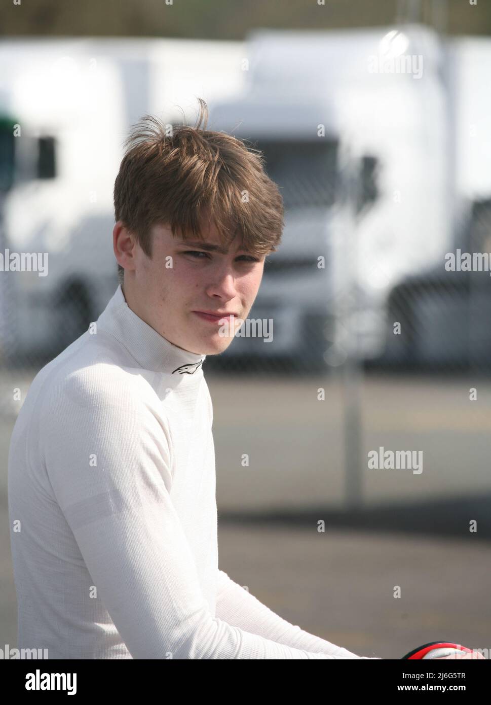 Der britische Rennfahrer Luke Browning, 2022 GB3 alias Formel-3-Rennfahrer-Porträt Stockfoto