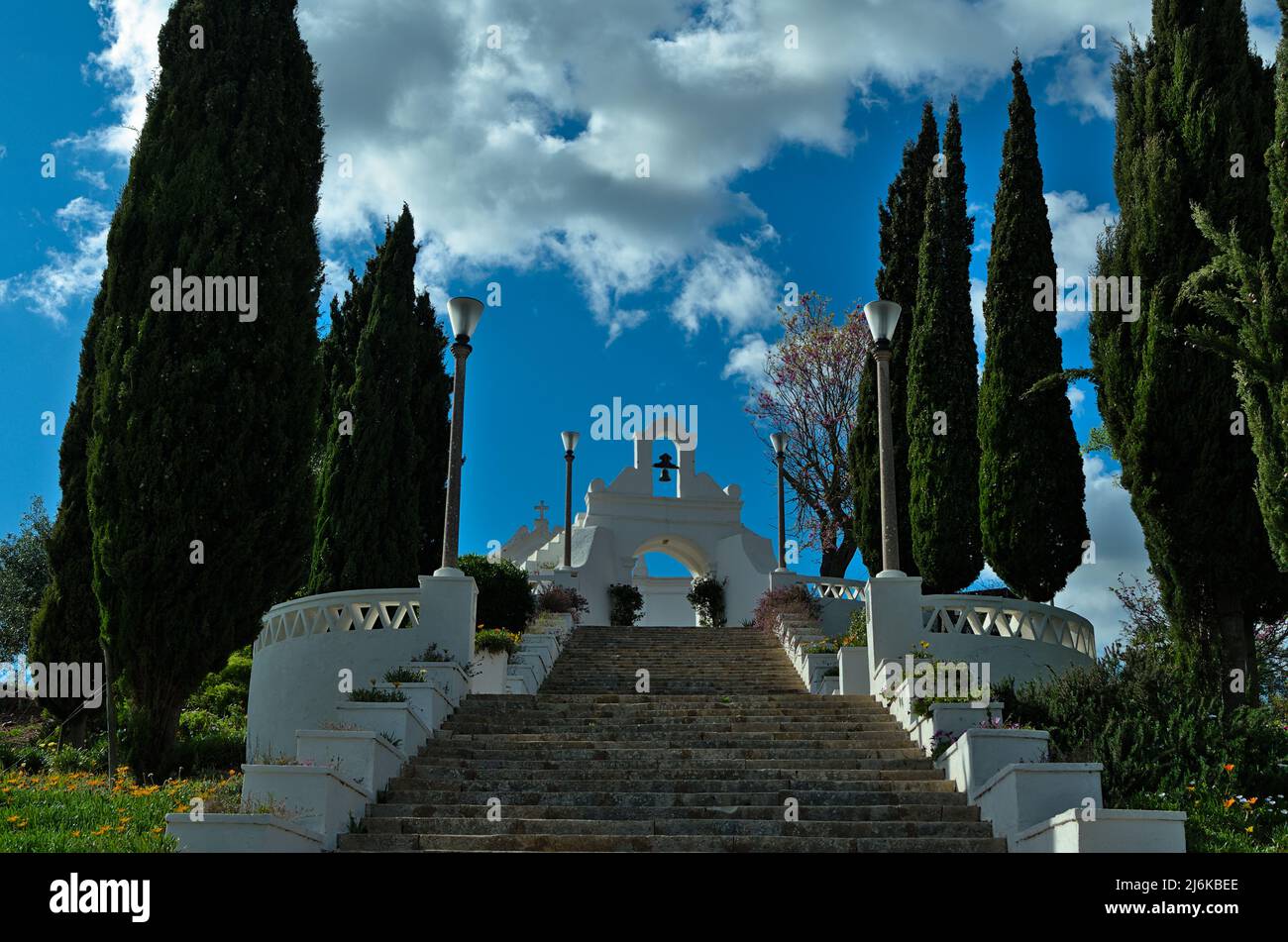Treppe zum Schloss von Aljustrel in Alentejo, Portugal Stockfoto
