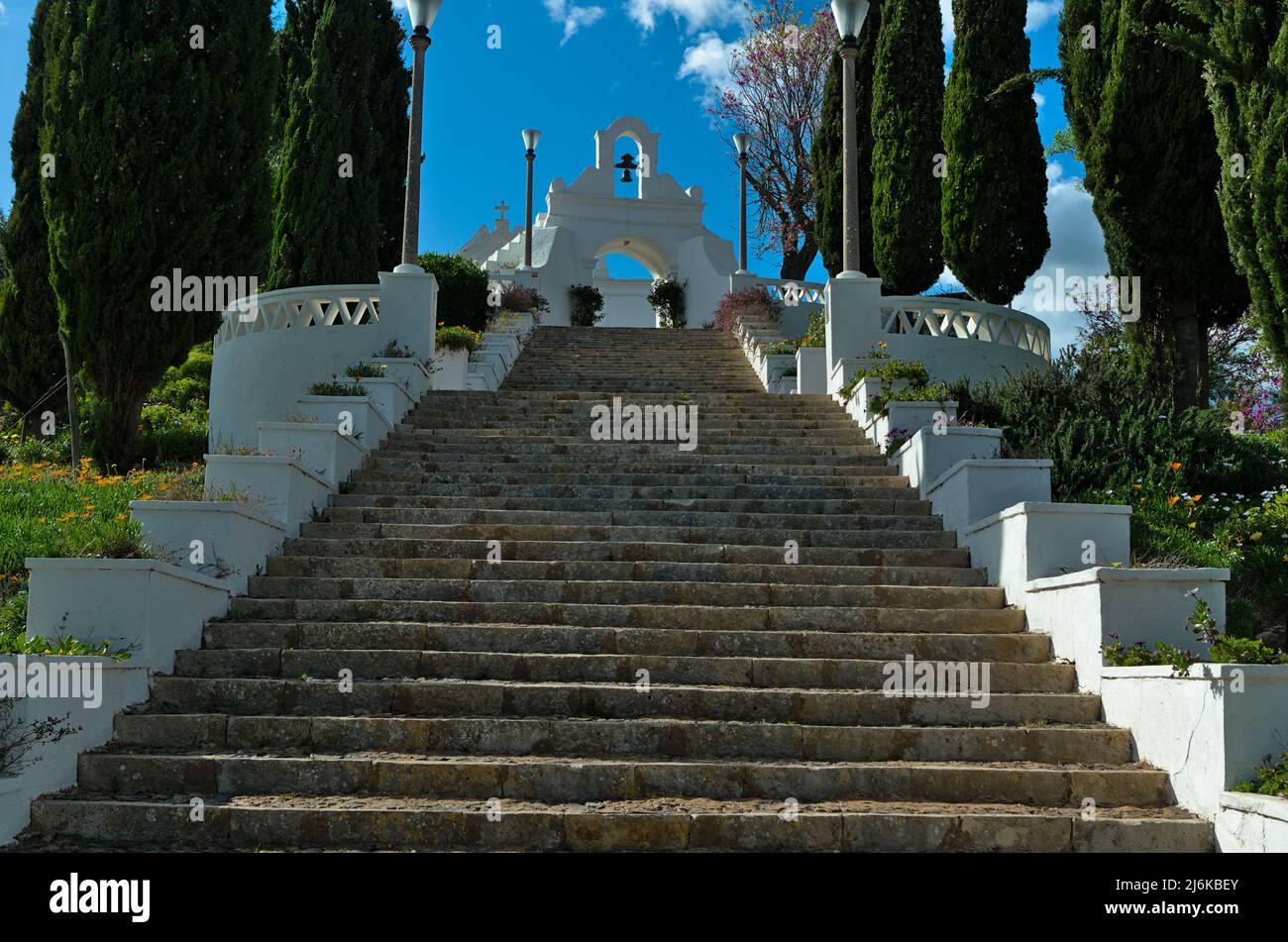 Treppe zum Schloss von Aljustrel in Alentejo, Portugal Stockfoto