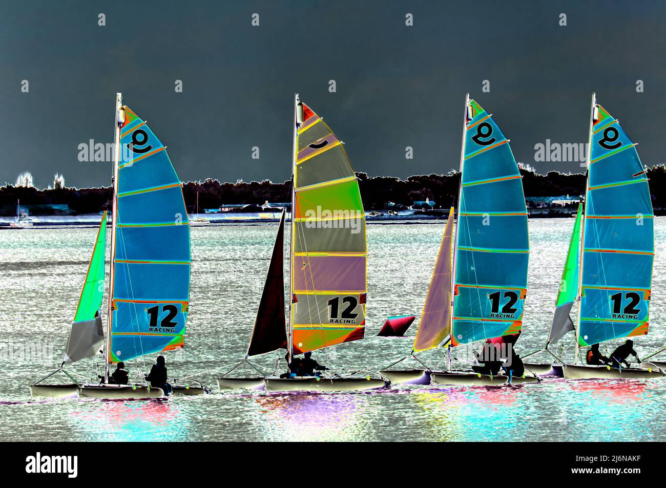 Kinder, die an einer Segelschule teilnehmen, Ars en Re, Ile de Re, Stockfoto