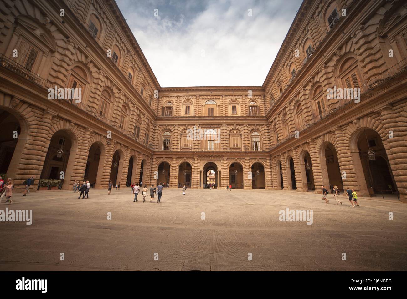 Italien, Toskana, Florenz, Stadt, der Hof des Palazzo Pitti. Stockfoto