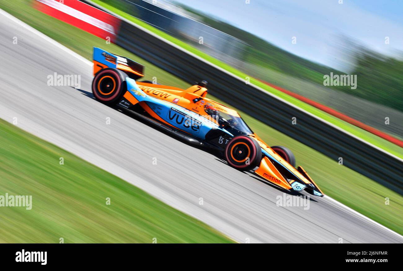 01. Mai 2022: Felix Rosenqvist fährt den Arrow McLaren SP-Chevrolet während des Honda Indy Grand Prix von Alabama bei der NTT IndyCar Series im Barber Motorsports Park in Leeds, AL, in die fünfte Runde. Austin McAfee/CSM Stockfoto