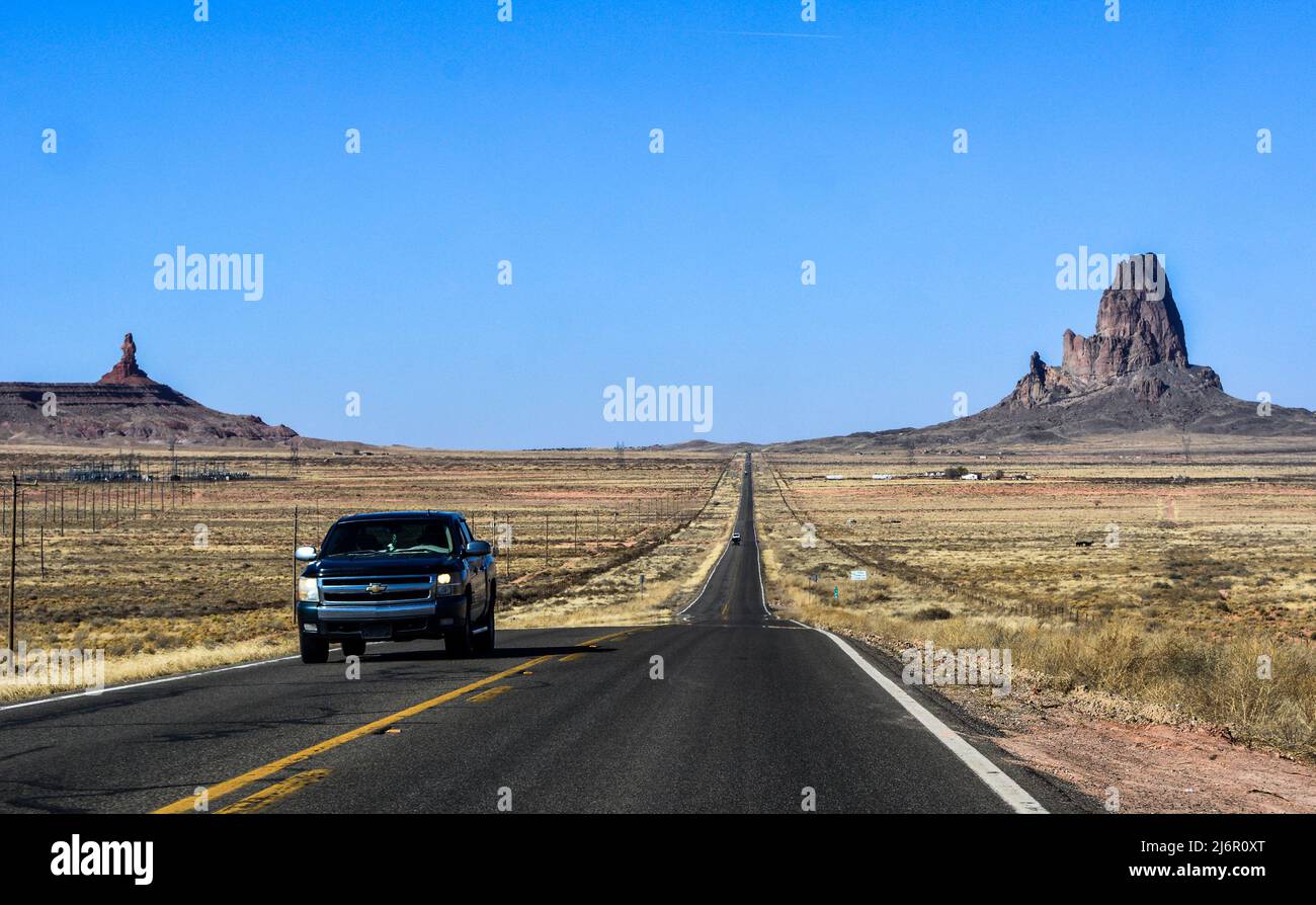 Malerische Straße nach El Capitan, Monument Valley, Arizona Stockfoto
