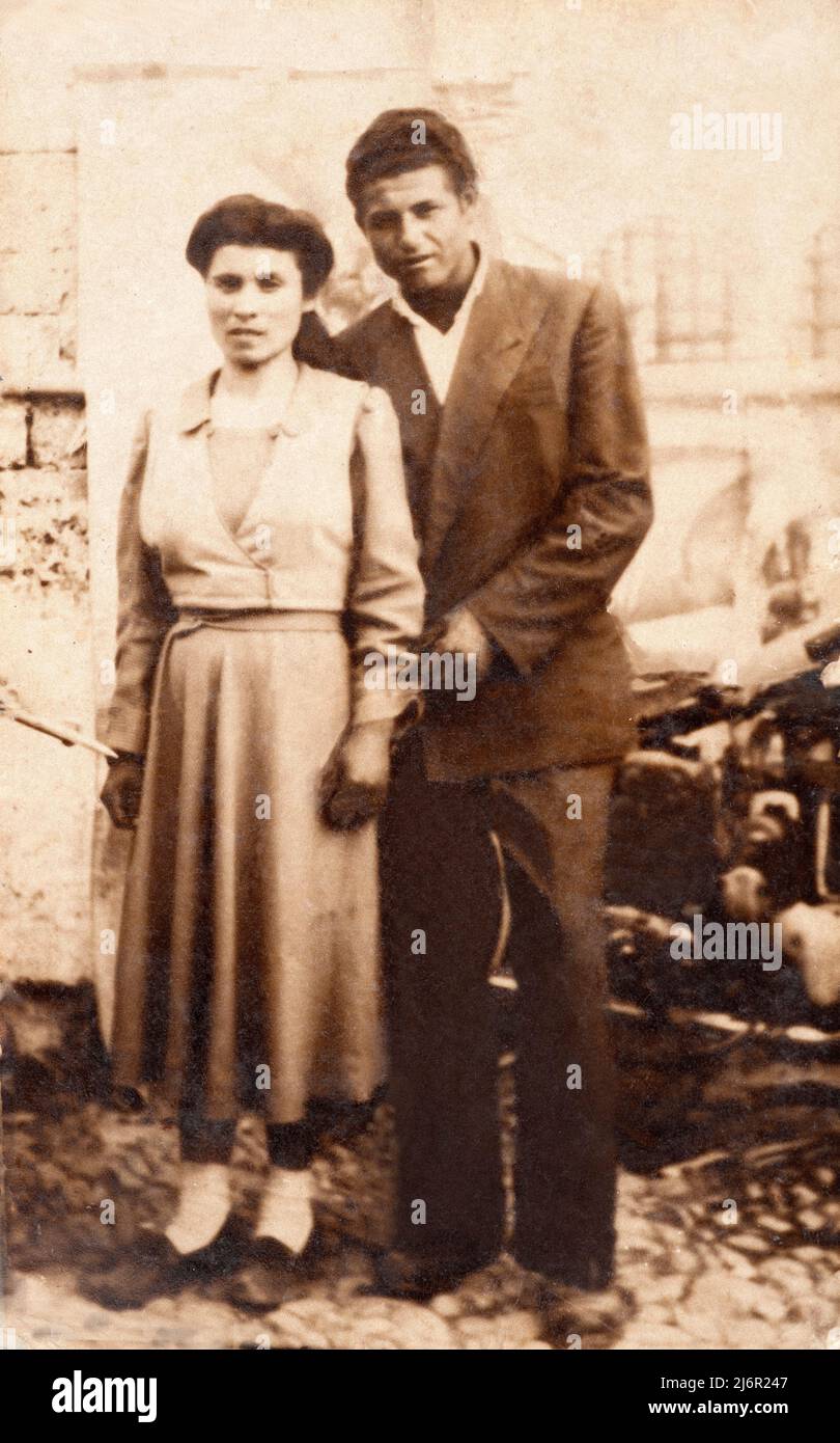 Italien Apulien Ein junges Paar im Jahr 1940 Stockfoto