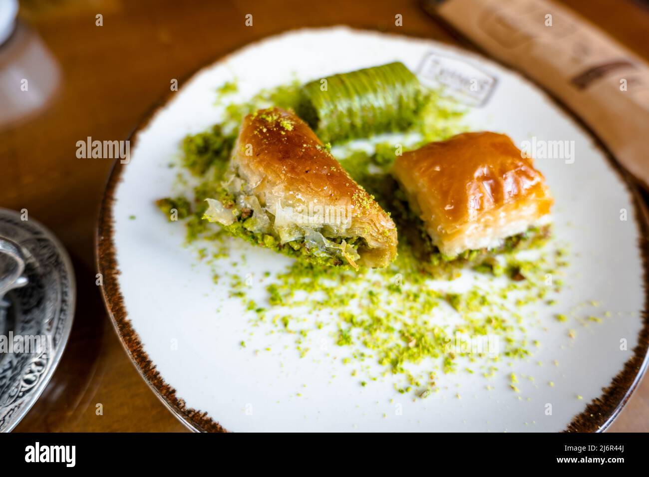 Baklava, ein beliebtes türkisches Gebäck mit Pistazien, in Gaziantep, Türkei. Stockfoto