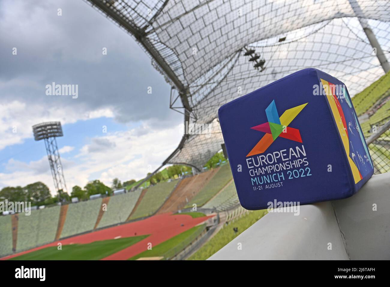 Kantenmotiv, Feature, Logo, EUROPAMEISTERSCHAFT MÜNCHEN 2022 im Olympiastadion. Übersicht, Pressetermin Europameisterschaften 2022 am 3.. Mai 2022 Stockfoto