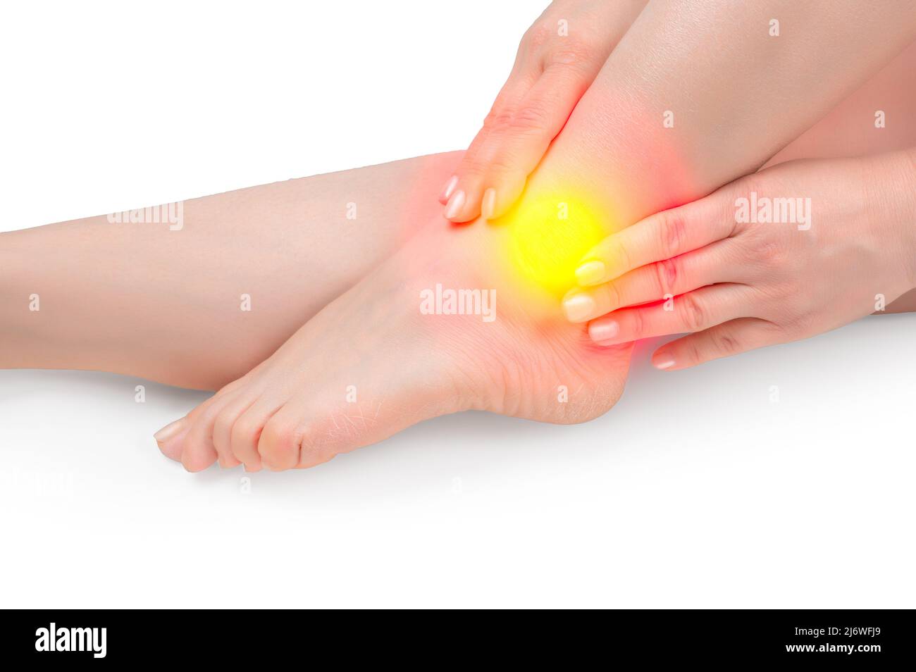 Knöchelschmerzen. Weiblicher Fuß mit Knöchelschmerzpunkt. Schmerzkonzept mit Frau Hände fangen Knöchel. huckle-Knochen-Verletzung beim Menschen, Gelenkschmerzen Menschen medizinisch, Stockfoto