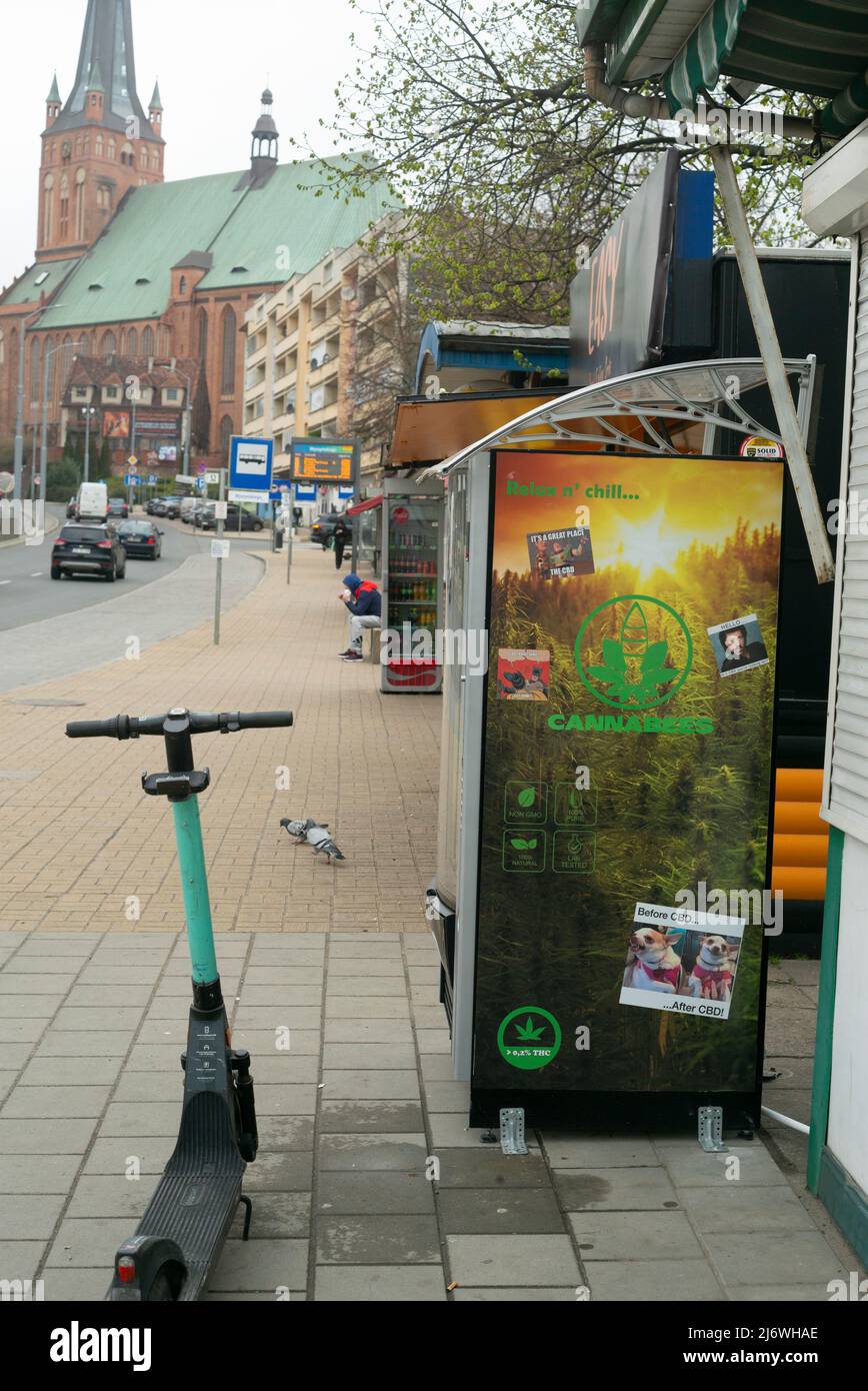 Stettin, Polen ein CBD-Verkaufsautomat Stockfoto