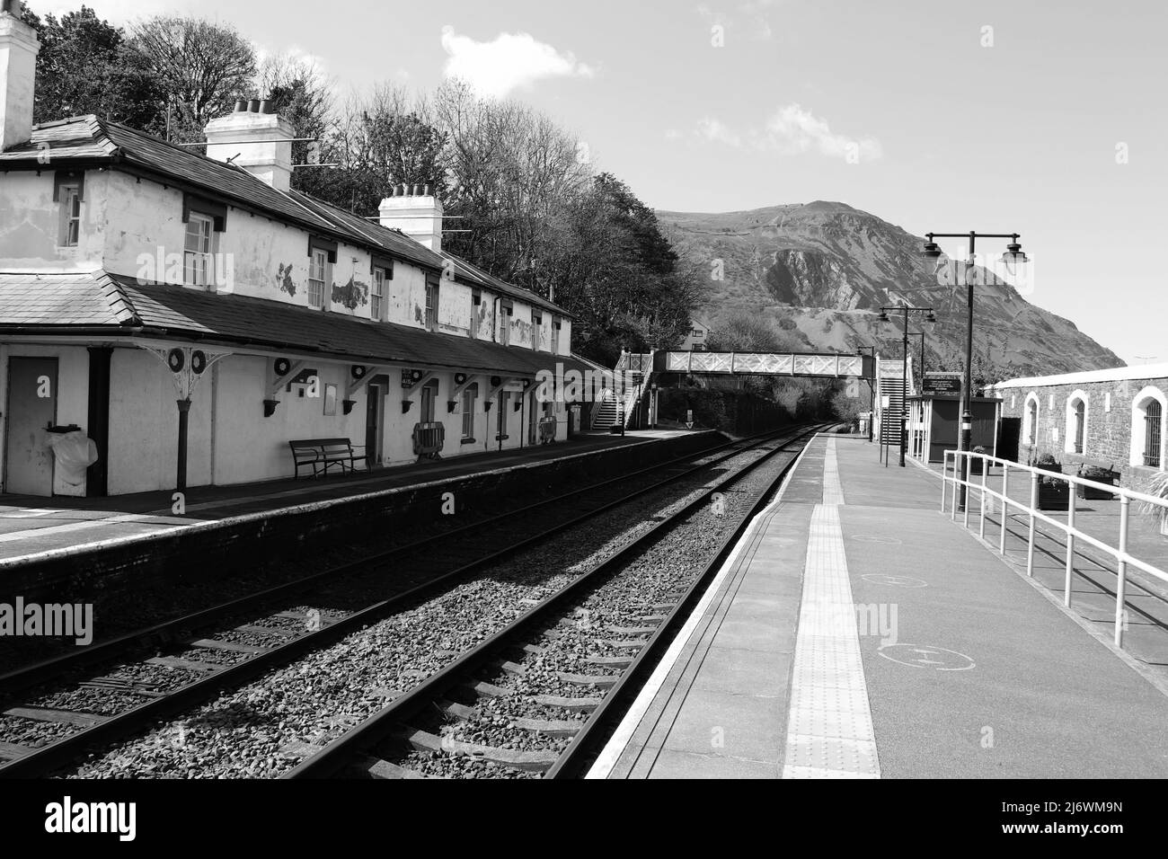 Penmaenmawr Railway Station North Wales Stockfoto