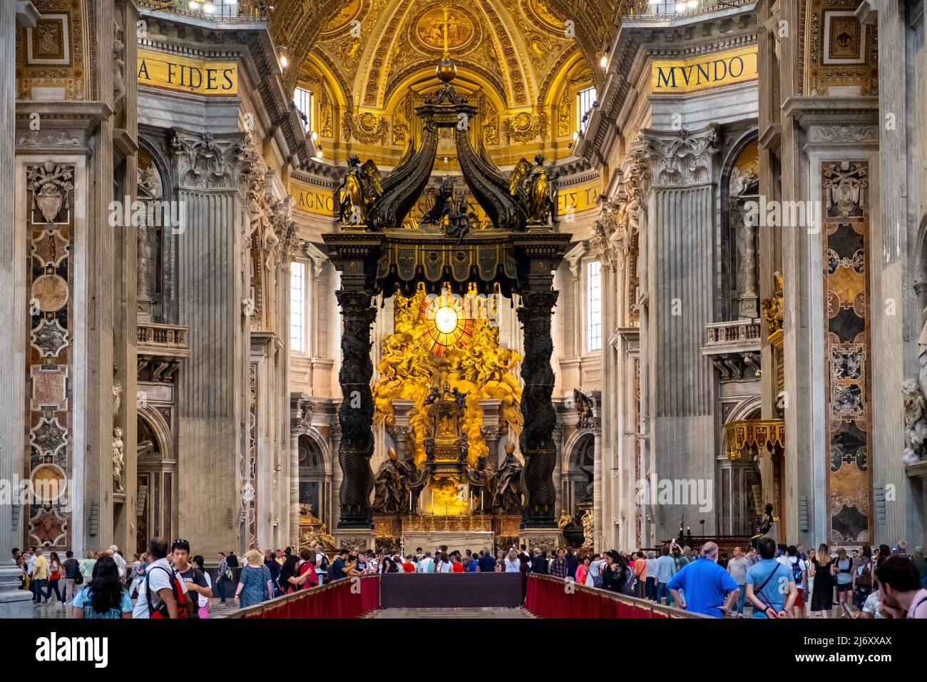 Rom, Italien - 27. Mai 2018: Presbyterium und Apsis mit der Petersdom Petri in der Allerheiligsten Sacramentkapelle im Petersdom, San Pietro von Stockfoto