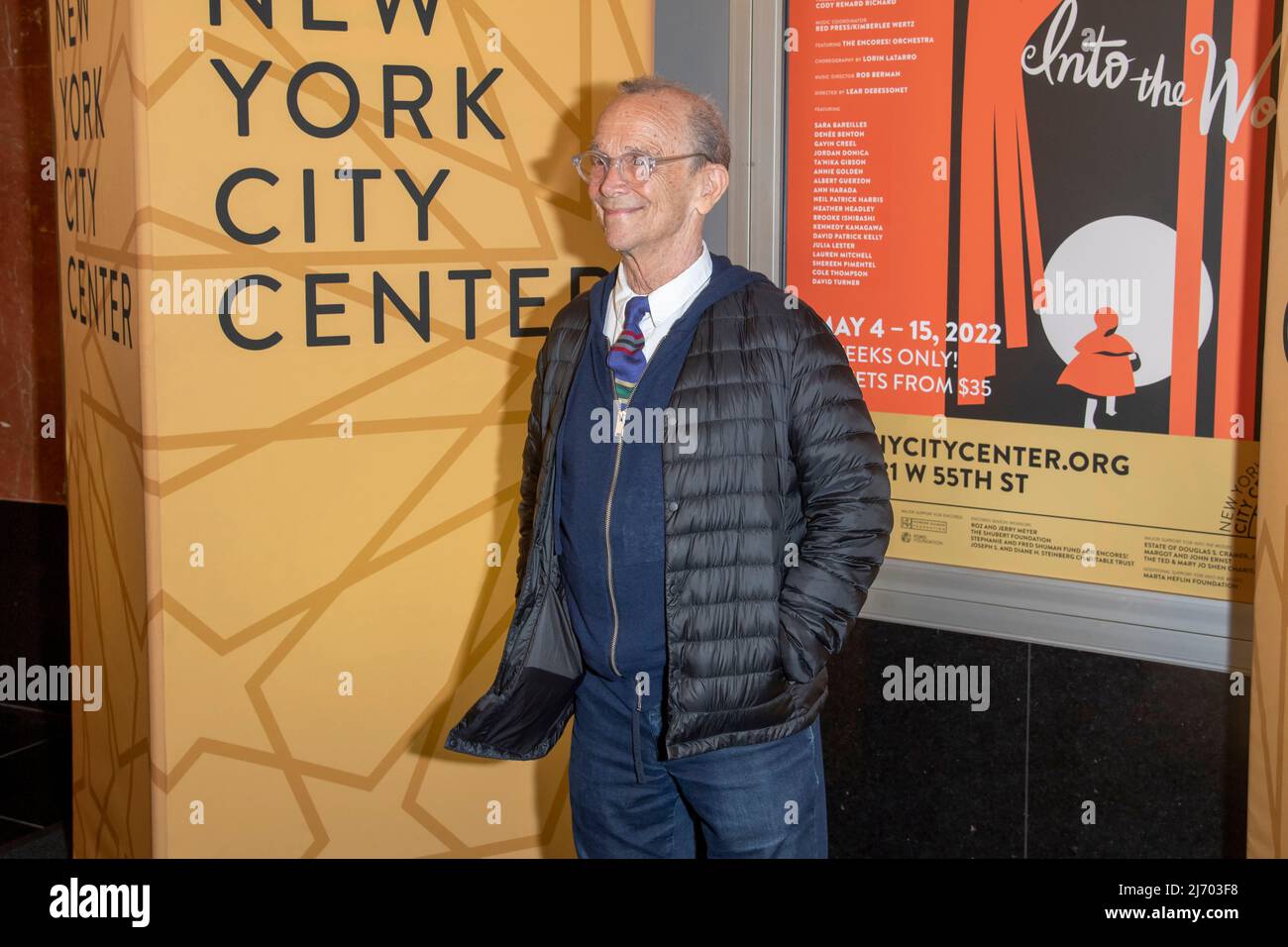 New York, Usa. 04.. Mai 2022. NEW YORK, NEW YORK - 04. MAI: Joel Gray nimmt an der New York City Center Spring Gala Teil! „Into the Woods“ im New York City Center am 04. Mai 2022 in New York City. Kredit: Ron Adar/Alamy Live Nachrichten Stockfoto