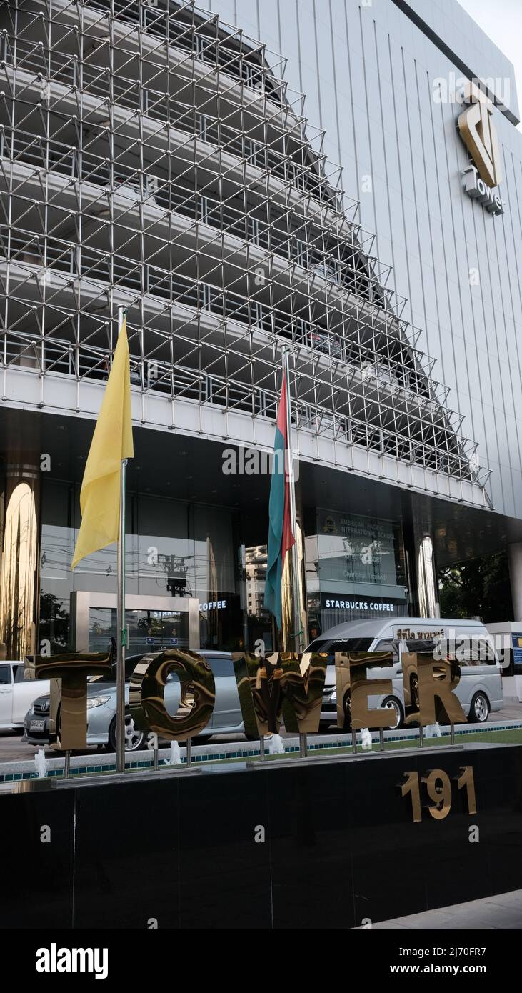 Gebäude Asoke Road Asok Montri Road aka Soi Sukhumvit 21 Klong Toey Bangkok Thailand Stockfoto