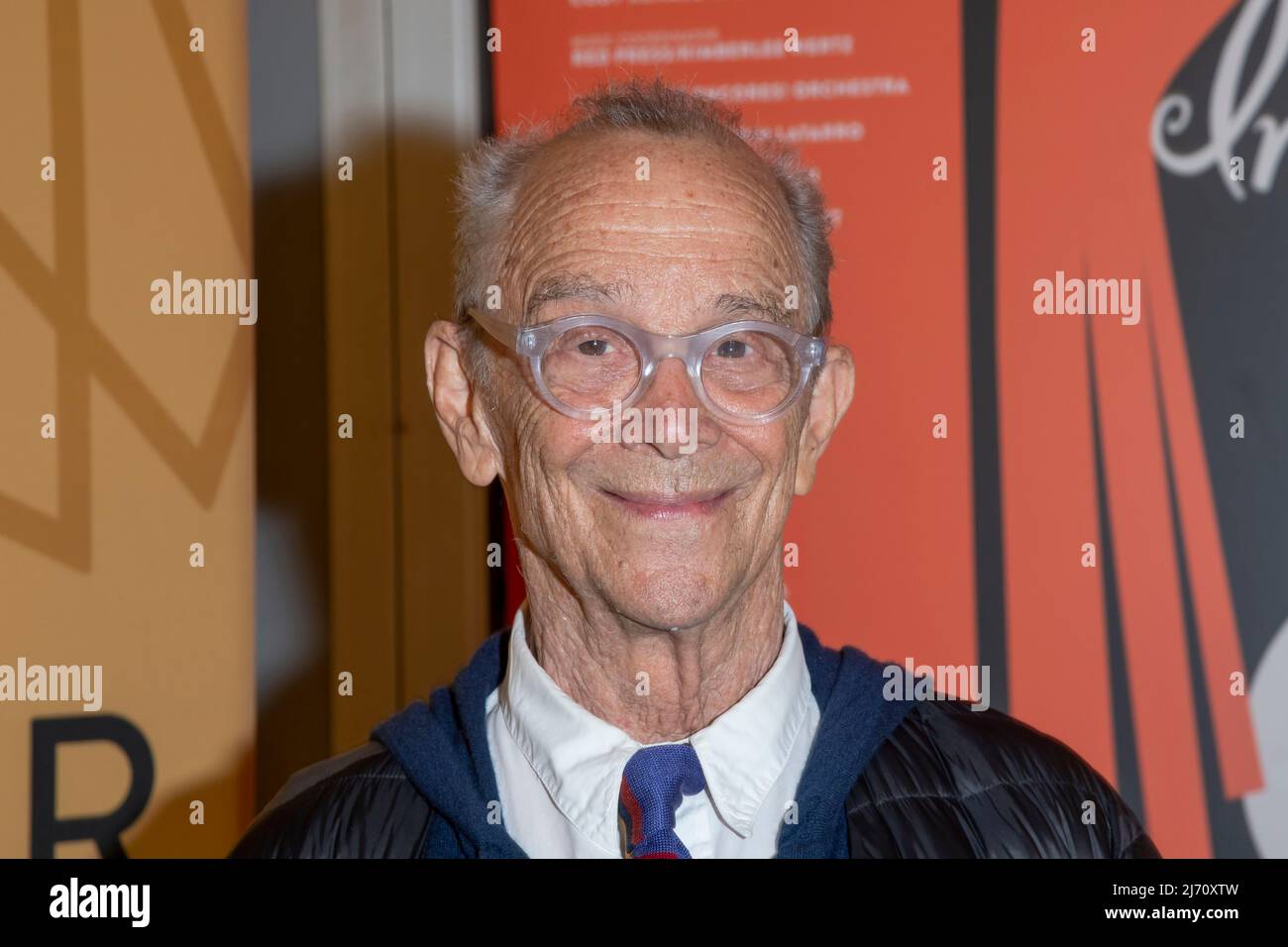 Joel Gray nimmt an der New York City Centre Spring Gala Zugaben Teil! „Into the Woods“ im New York City Center in New York City. Stockfoto