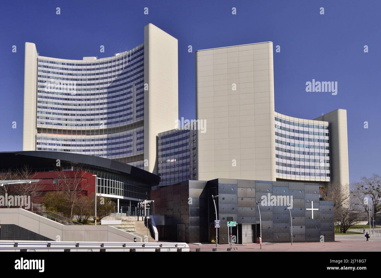 Moderne Bürogebäude der Vereinten Nationen (UNO-Stadt) in Wien Österreich. Stockfoto