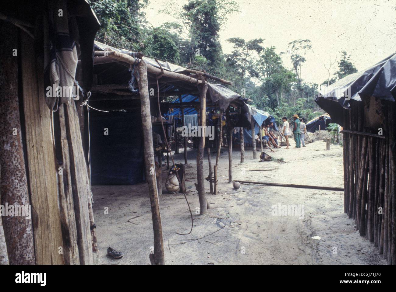 Ilegal Goldabbau auf Yanomami-Land, in der Nähe von Itaituba, Amazonas, Pará State, Brasilien. Garimpo da Fofoca, Fluss Fofoca do Cavalo, 2005. Stockfoto