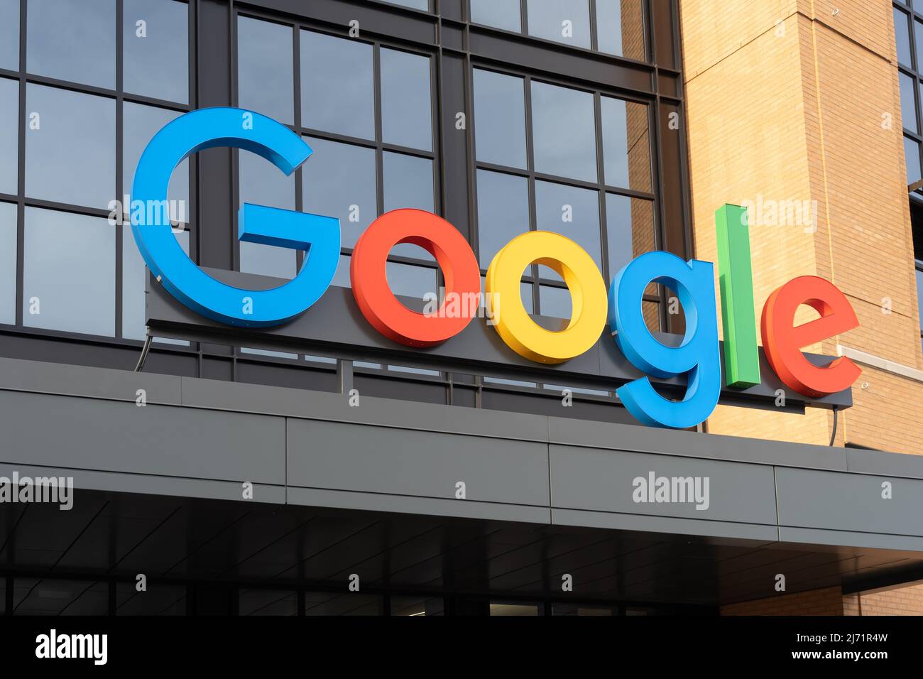 Google LLC ist ein US-amerikanisches multinationales Technologieunternehmen Stockfoto