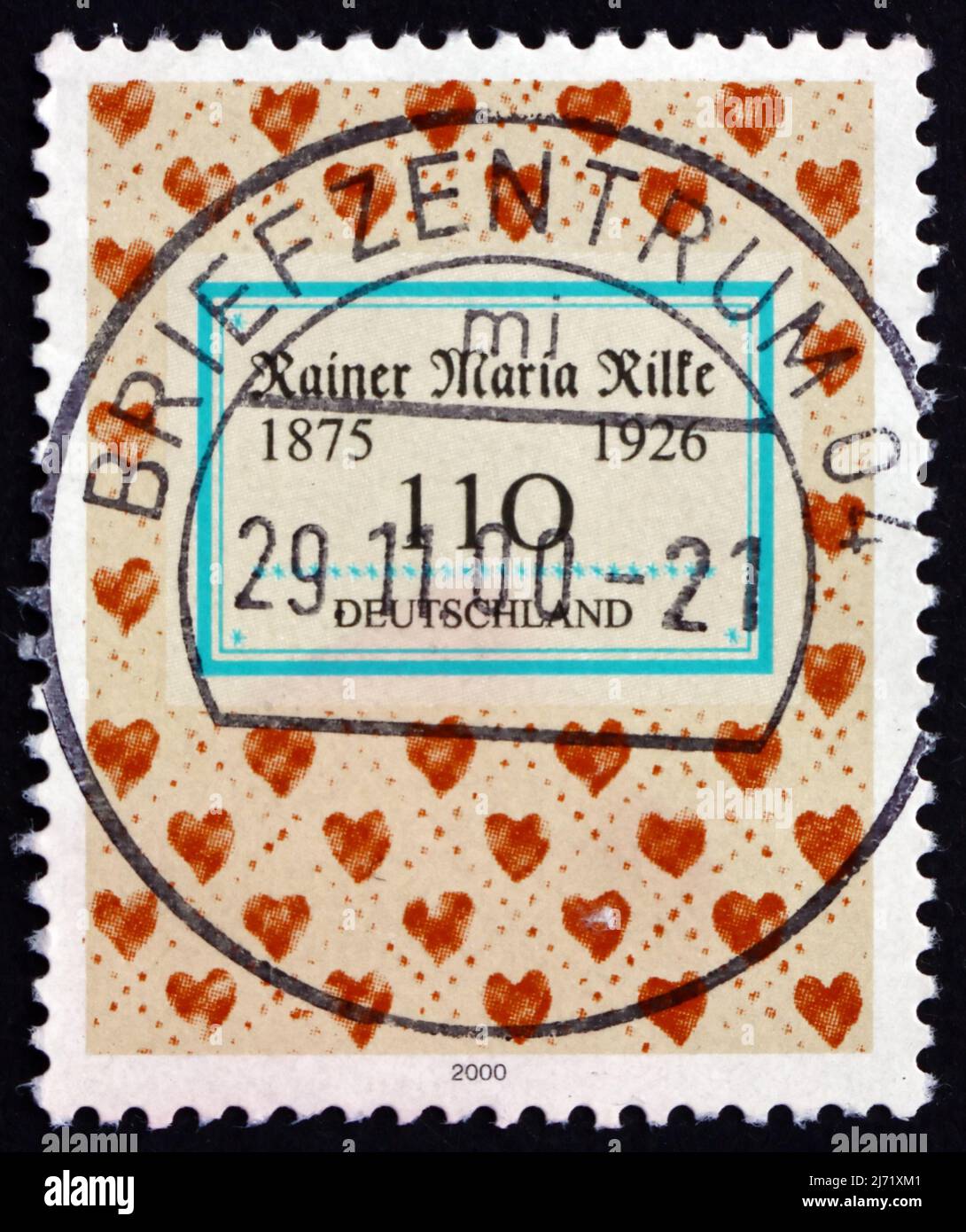 DEUTSCHLAND - UM 2000: Eine in Deutschland gedruckte Briefmarke zeigt Rainer Maria Rilke, böhmisch-österreichischer Dichter und Schriftsteller, Hearts, um 2000 Stockfoto