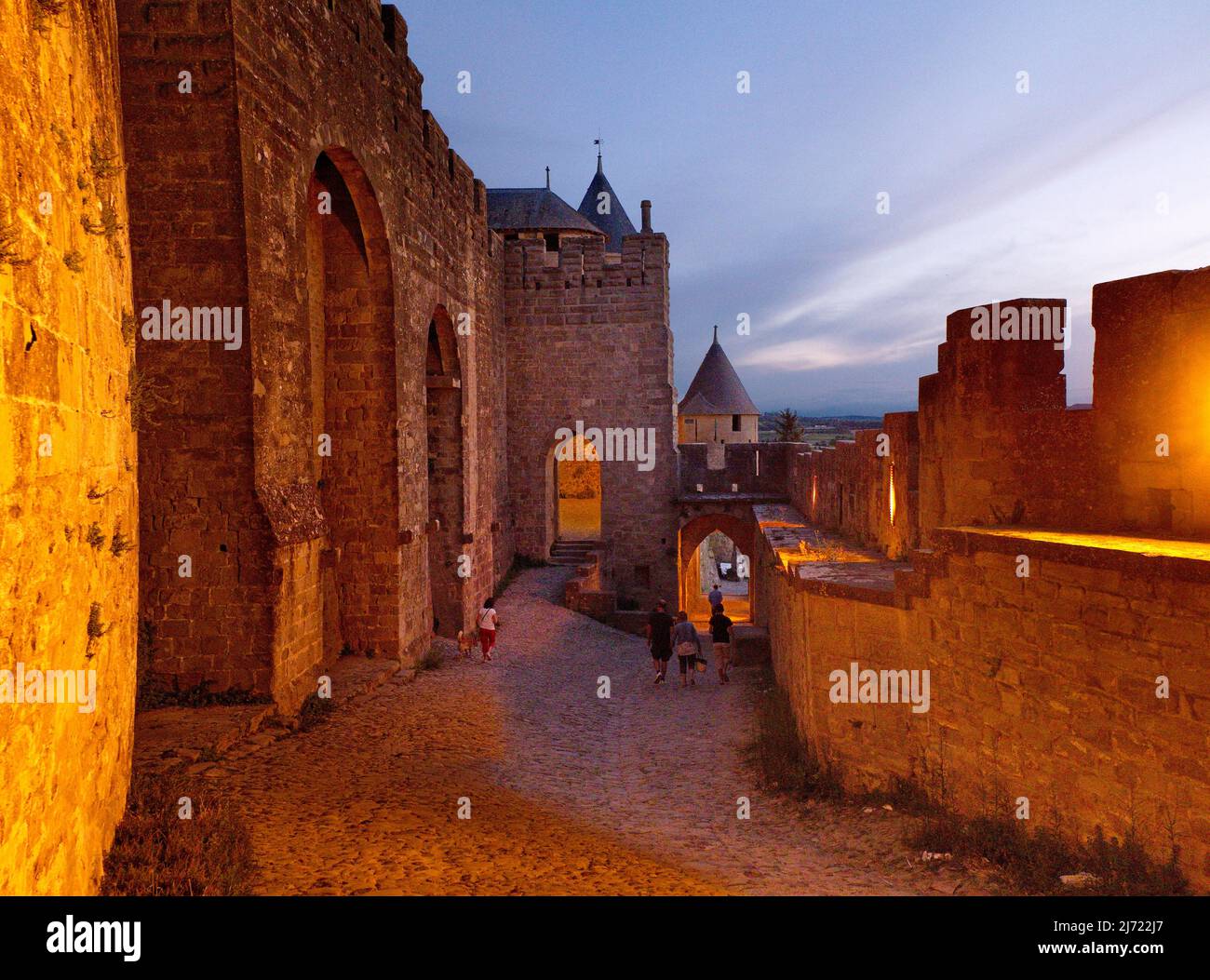 Carcassonne, Weltkulturerbe der UNESCO, ist eine mittelalterliche Festungsstadt an der Aude, Okzitanien, Frankreich Stockfoto