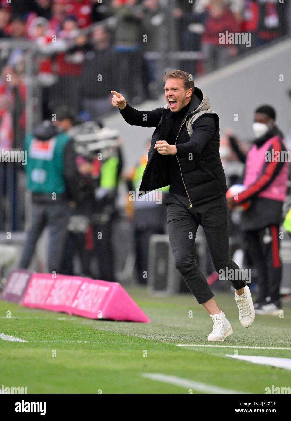 Trainer Julian Nagelsmann FC Bayern München FCB, Torjubel, Allianz Arena, München, Bayern, Deutschland Stockfoto