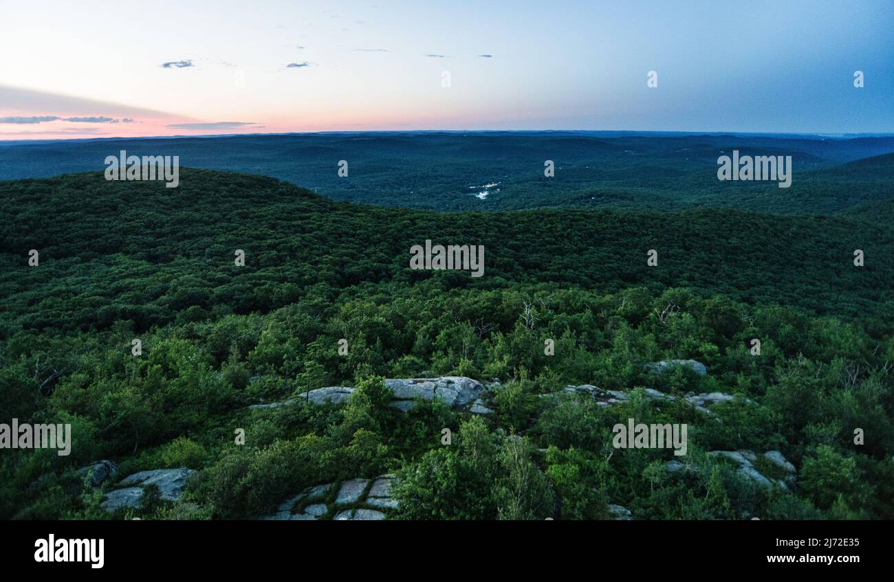 Blick vom Gipfel des Mount Beacon bei Sonnenaufgang, Hudson Valley, New York State Stockfoto