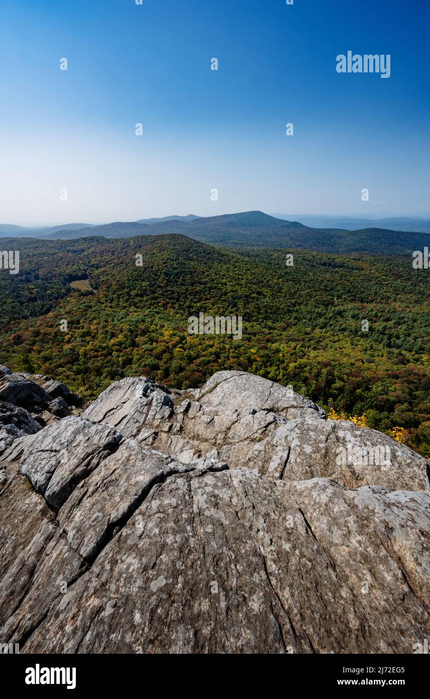 Blick vom Sleeping Beauty Mountain im Lake George Wild Forest, Adirondacks, New York State Stockfoto