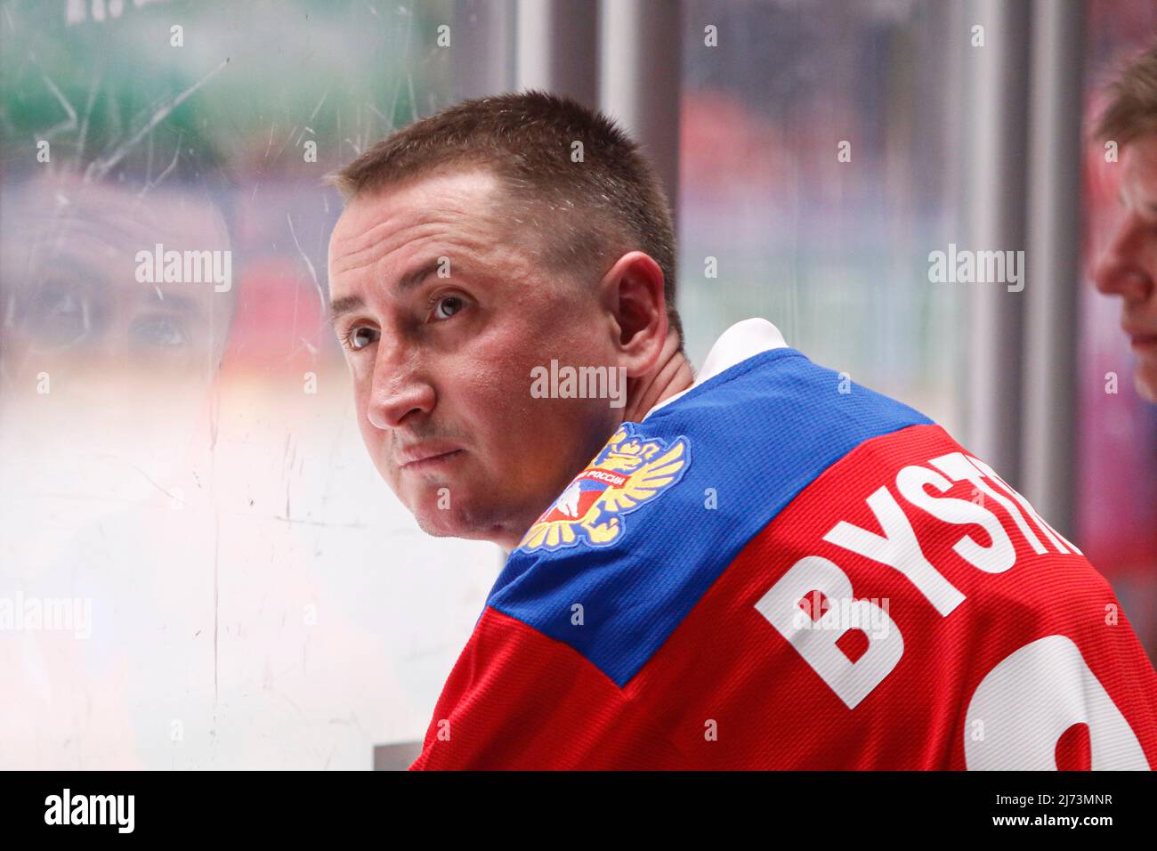 Der ehemalige russische Fußballnationalspieler Vladimir Bystrov wurde während der Liga Stavok St. Petersburg Cup, dem Hockeyturnierspiel zwischen Russland und Russland U20 in der Jubilee Arena in Sankt Petersburg gesehen. (Endergebnis; Russland 4:2 Russland U20). Stockfoto