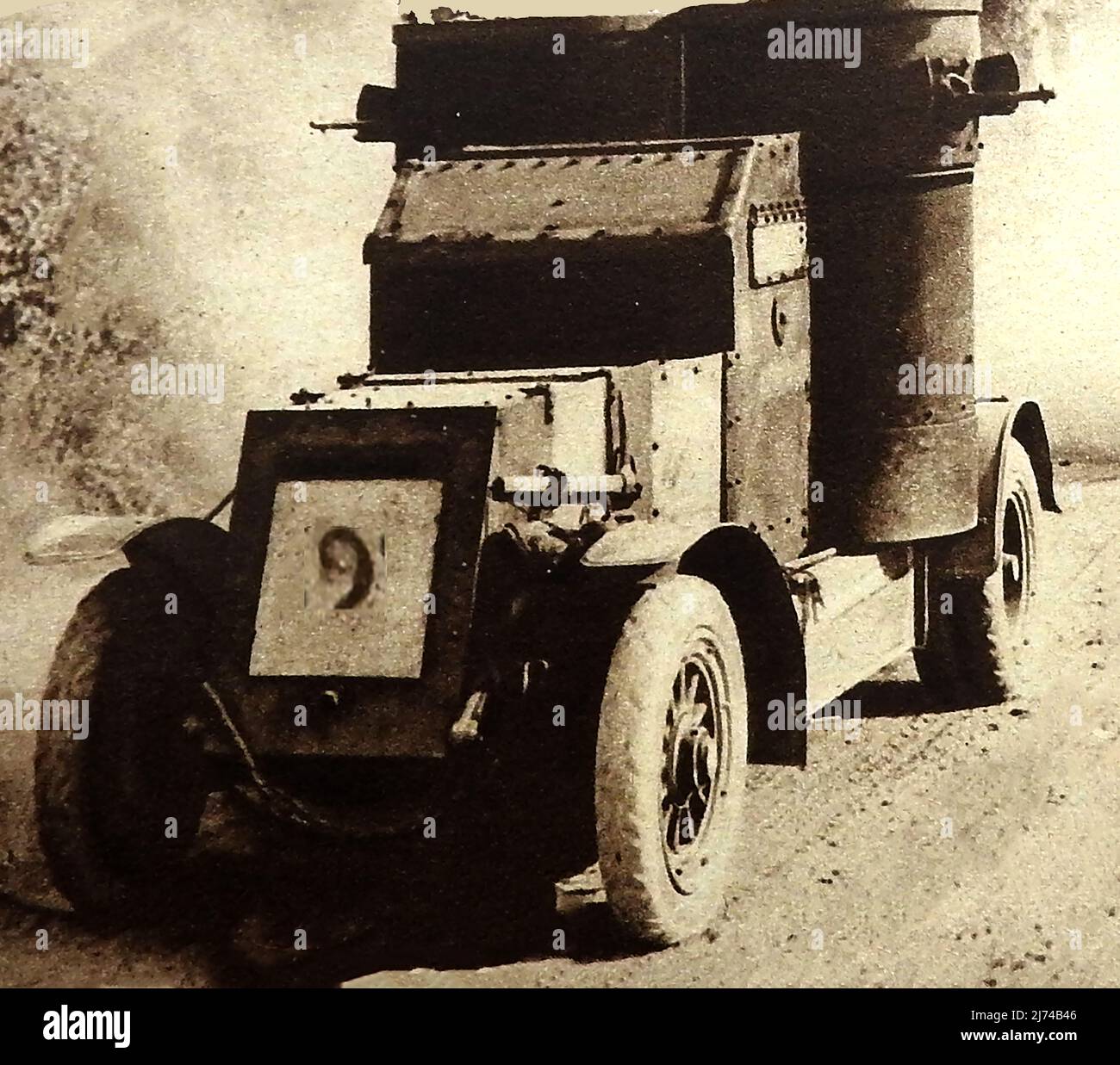 WWI - Ein britischer Panzerwagen, der 1918 auf der Somme fotografiert wurde ==== WWI - ein britischer Panzerwagen, der 1918 an der Somme fotografiert wurde - ======== première Guerre mondiale - Une voiture blindée britannique photographiée sur la Somme en 1918 Stockfoto