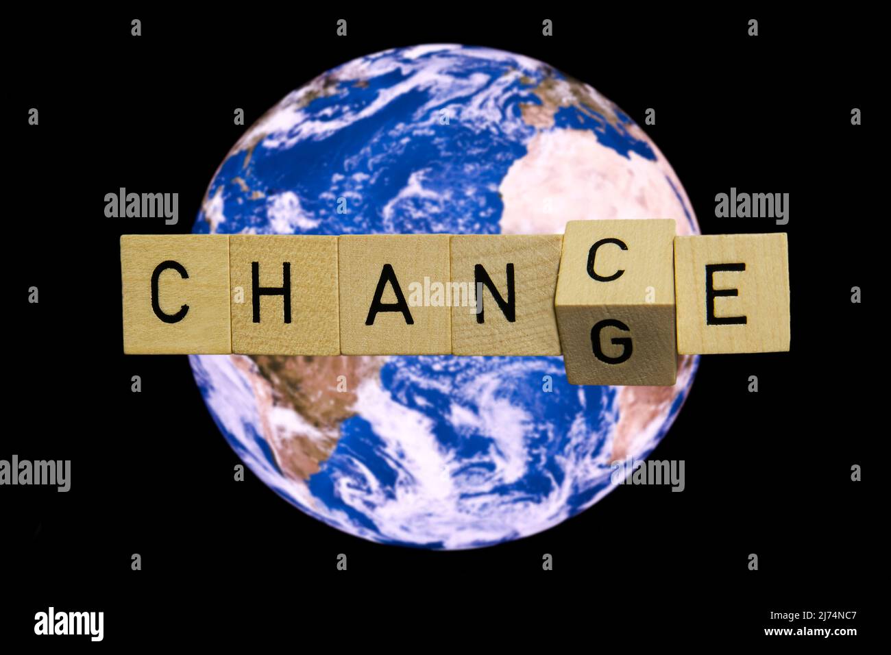 Chance or Change, symbolisches Bild für Veränderung auf Erden, Komponieren Stockfoto