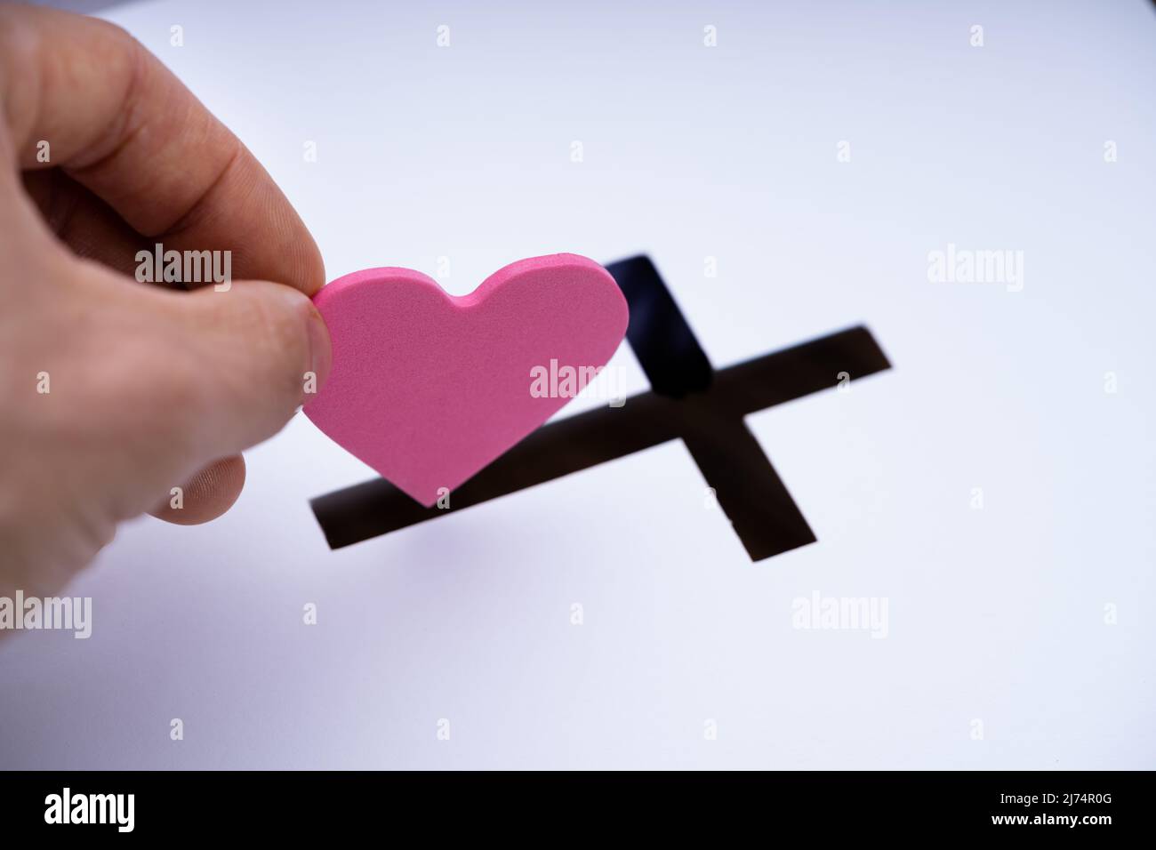 Spendenbox Für Wohltätige Zwecke. Geben Sie Hilfe Und Unterstützung Stockfoto