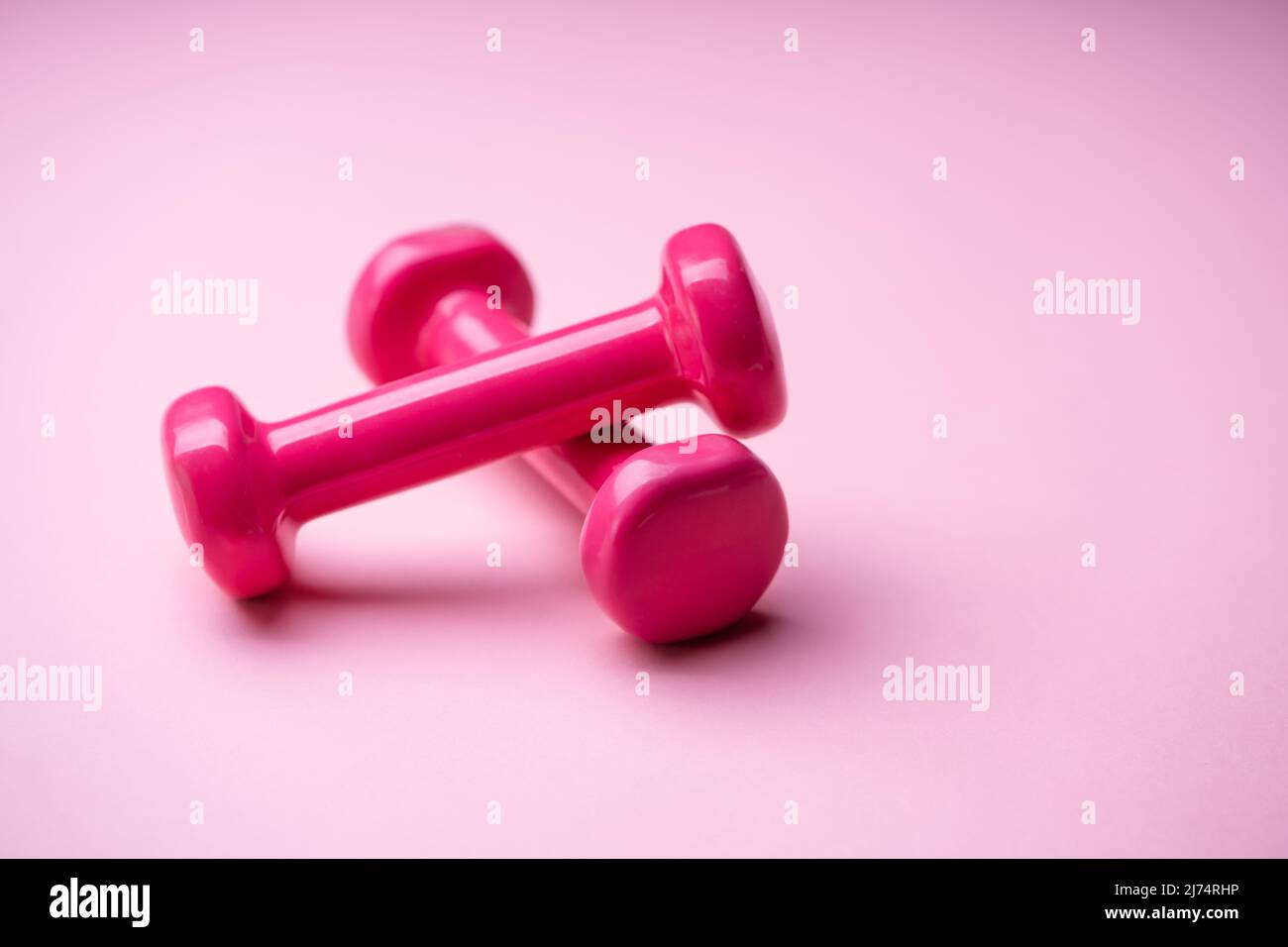 Sport Workout Gewichte. Kurzhantel-Fitnessgeräte Für Die Gewichtsabnahme Stockfoto