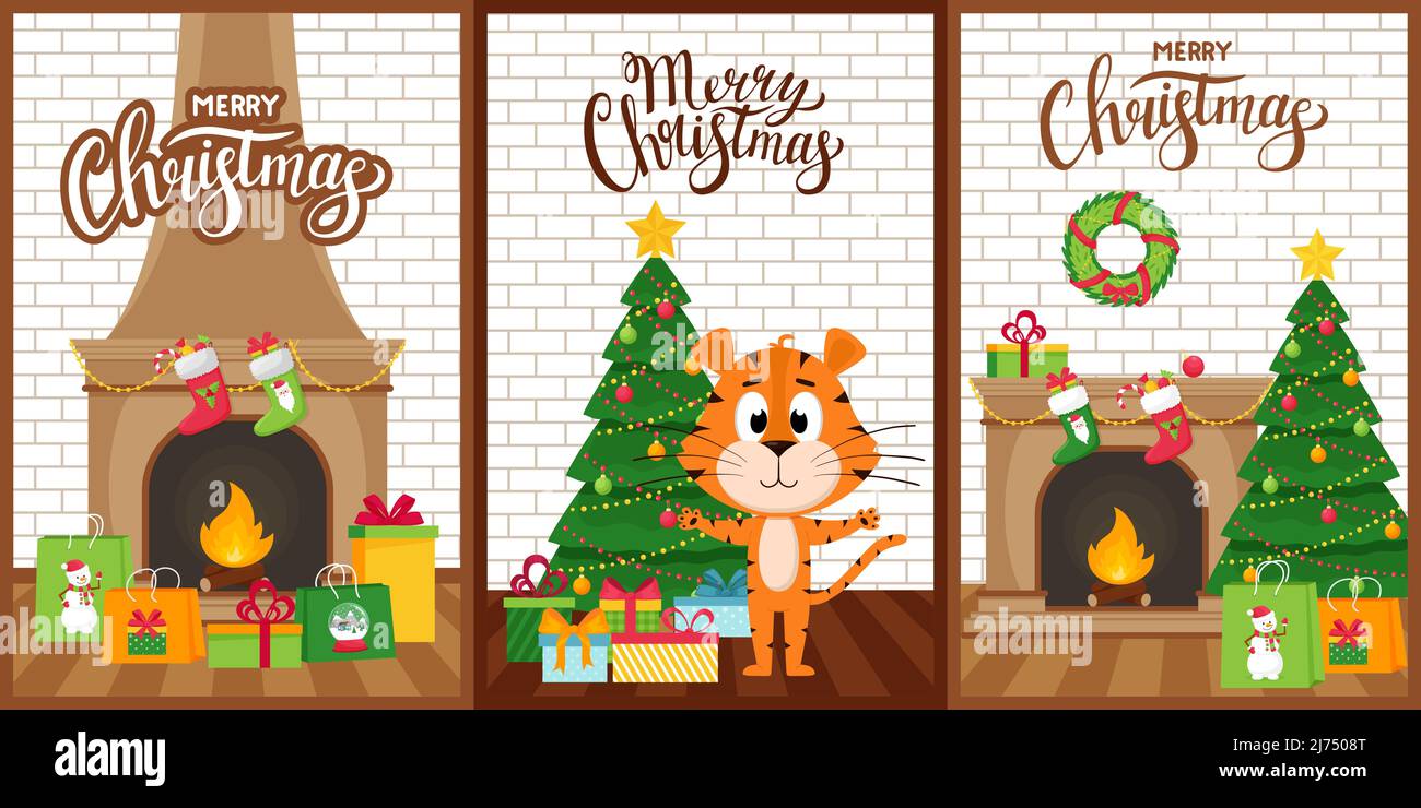 Ein Set von Weihnachtskarten mit einem niedlichen Cartoon-Tiger auf dem Hintergrund eines Kamins, einem Weihnachtsbaum und Geschenken. Vertikale Karten mit Symbol des Chi Stock Vektor