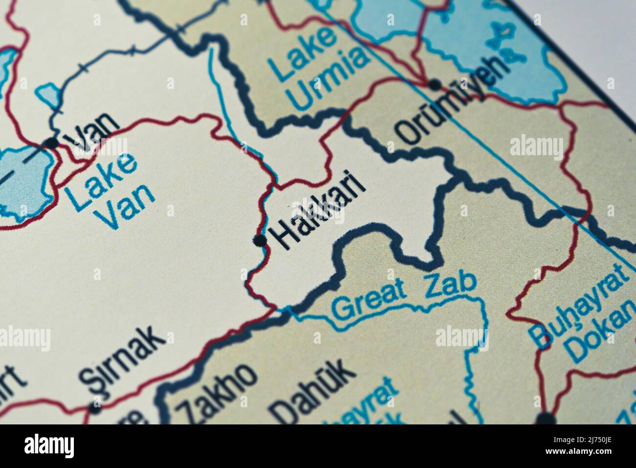 Hakkari Stadt und Lage auf der Karte, Makroaufnahme und Nahaufnahme von Hakkari auf der Karte, Konzept der Landesgrenze, türkische Kultur und Sprache, Reiseziel Stockfoto