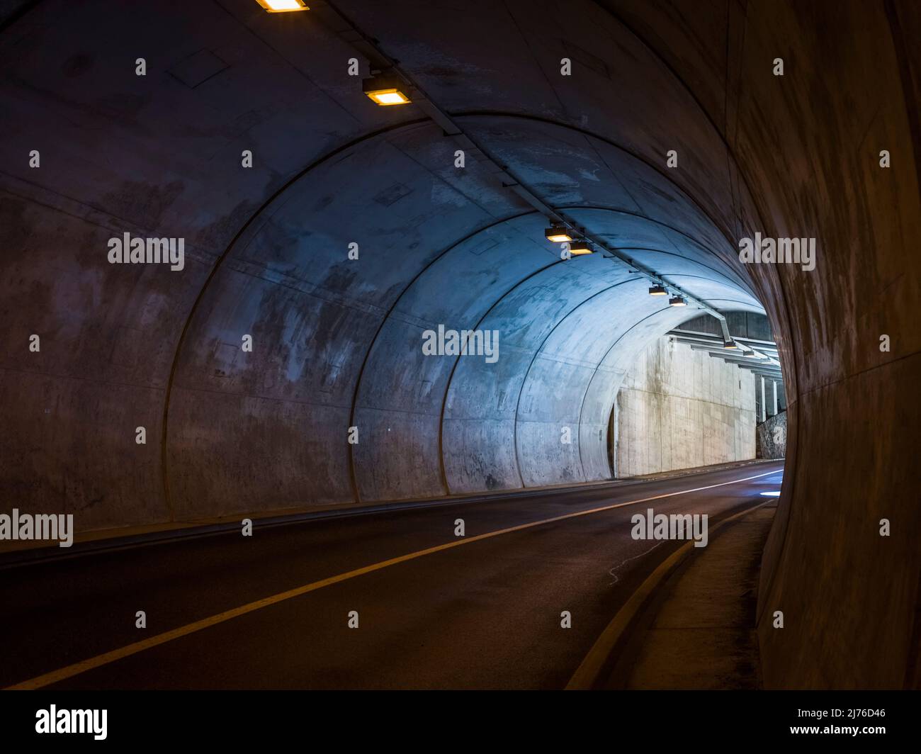 Tunnel Am Pass Von Den Fahrtunneln, Gadmertal Stockfoto