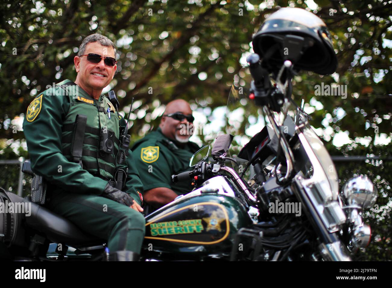 Atmosphäre - Polizei Motorradfahrer. Miami Grand Prix, Samstag, 7.. Mai 2022. Miami International Autodrome, Miami, Florida, USA. Stockfoto