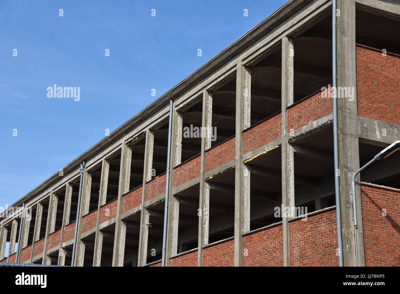 Den Helder, Nederlamd, März 2022. Alte Fabrikhalle auf der Willemsoord Werft in Den Helder. Hochwertige Fotos Stockfoto