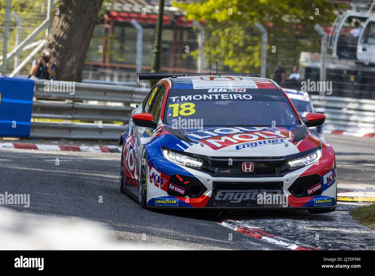 Pau, Frankreich, 08/05/2022, 18 MONTEIRO Tiago (PRT,) Ã&#x89;quipe LIQUI MOLY Engstler, Honda Civic Type R TCR, Action während des WTCR - Race of France 2022, 1. Runde des FIA World Touring Car Cup 2022, vom 7. Bis 8. Mai in Pau, Frankreich - Foto: Damien Doumergue/DPPI/LiveMedia Stockfoto