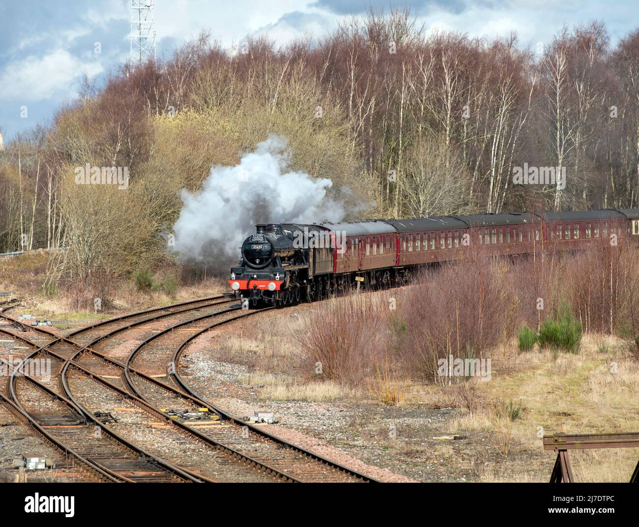 The Cumbrian Coast Express, Steam Locomotive, Jubilee Class, 45690 Leander, LMS, Abfahrt Carlisle am 12.. März 2022 (Railway Touring Company Stockfoto