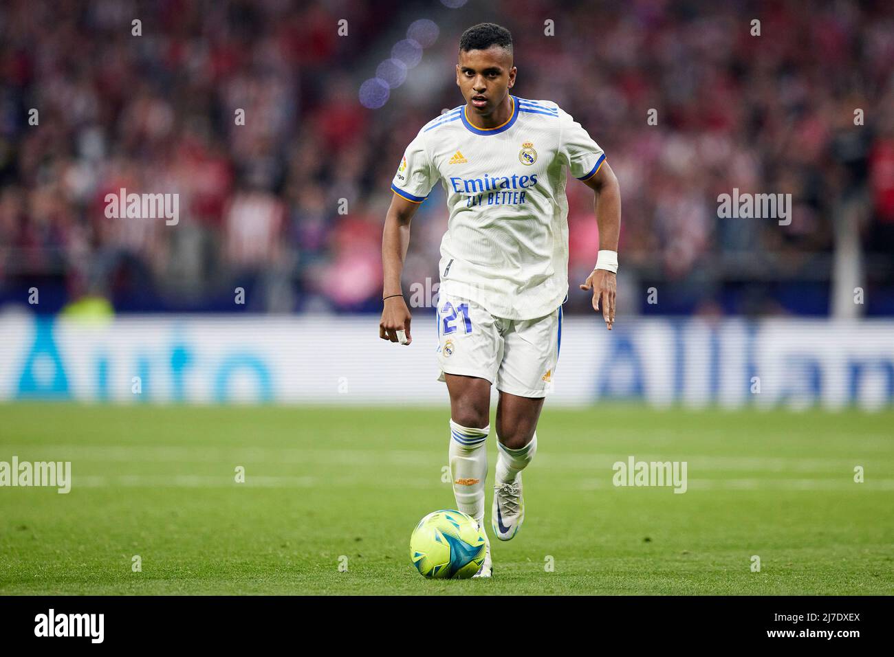 Madrid, Spanien, 08. Mai 2022, Rodrygo geht von Real Madrid während des La Liga-Spiels zwischen Atletico de Madrid und Real Madrid CF, das am 08. Mai 2022 im Wanda Metropolitano Stadium in Madrid, Spanien, gespielt wurde. (Foto von Ruben Albarran / PRESSINPHOTO) Stockfoto