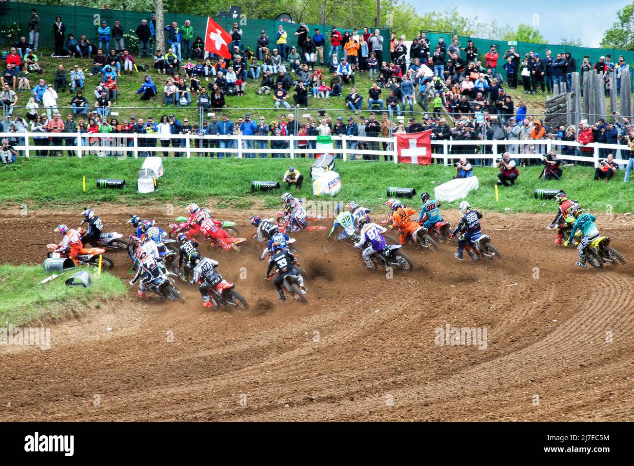 Maggiora Park, Maggiora (NO), Italien, 08. Mai 2022, Start MX2 während der 2022 FIM MXGP/MX2 Motocross Weltmeisterschaft - MXGP von Italien (Maggiora) - Motocross Stockfoto