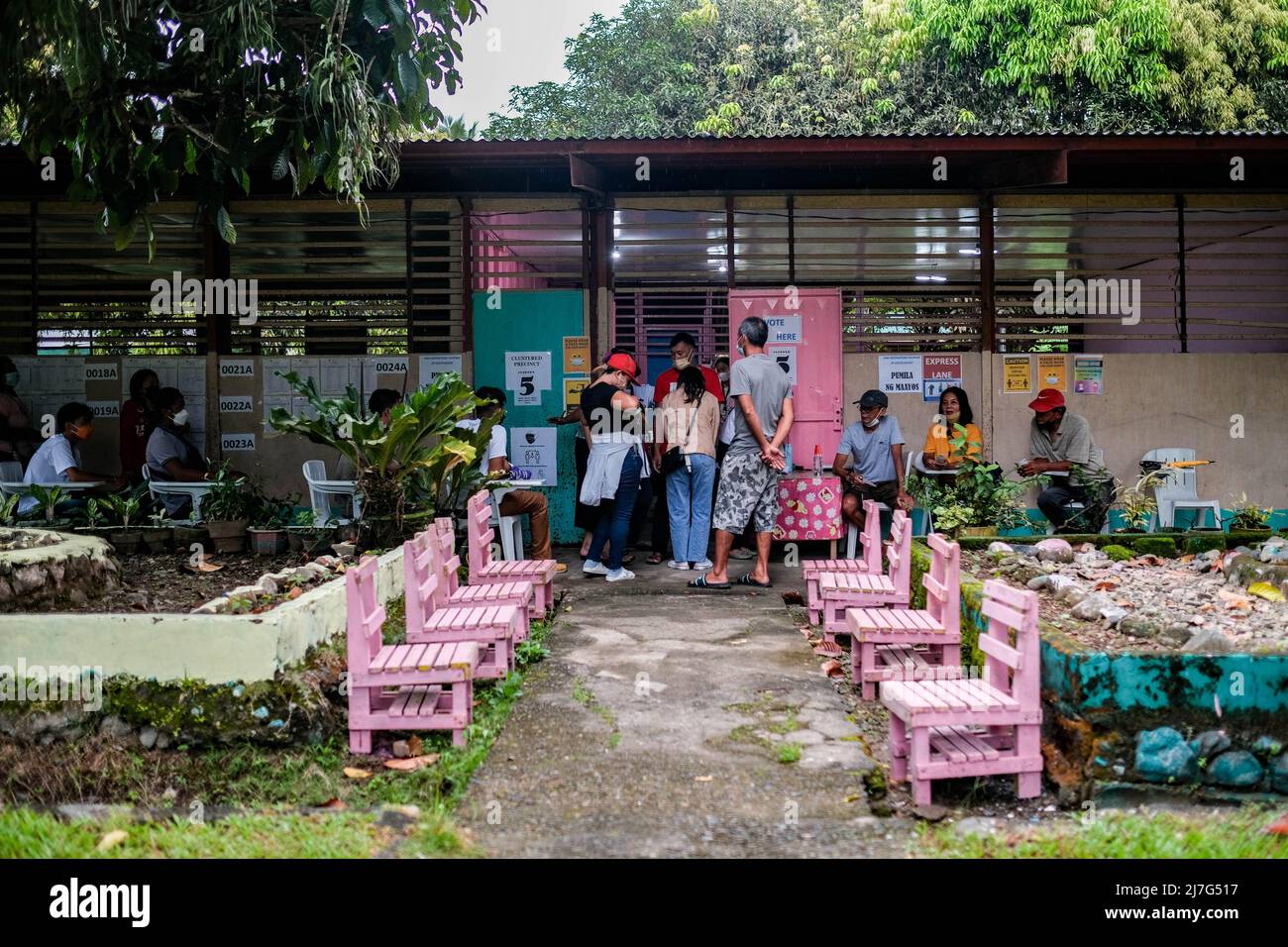 Singapur, Singapur, Singapur. 9.. Mai 2022. Szenen aus dem Wahlbezirk, während Senatorin MANNY PACQUIAO in der Provinz Sarangani, Südphilippinen, seine Stimme abgibt, 9. Mai 2022. (Bild: © Maverick ASIO/ZUMA Press Wire) Bild: ZUMA Press, Inc./Alamy Live News Stockfoto