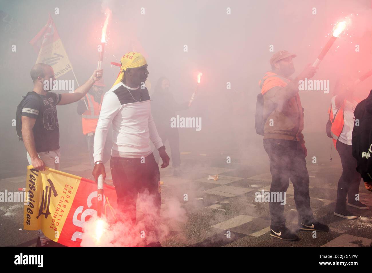 PARIS, FRANKREICH - 21. SEPTEMBER 2017 : Demonstration gegen französische Arbeitsgesetze, unterstützt von der Regierung von Präsident Emmanuel Macron. Stockfoto PARIS, FRANKREICH - 21. SEPTEMBER 2017 : Demonstration gegen französische Arbeitsgesetze, unterstützt von der Regierung von Präsident Emmanuel Macron. Stockfoto