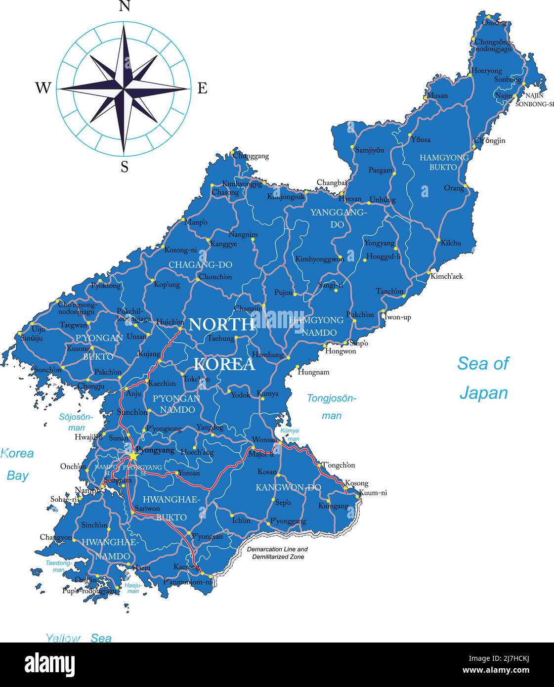 Hochdetaillierte Vektorkarte von Nordkorea mit Verwaltungsregionen, Hauptstädten und Straßen. Stock Vektor