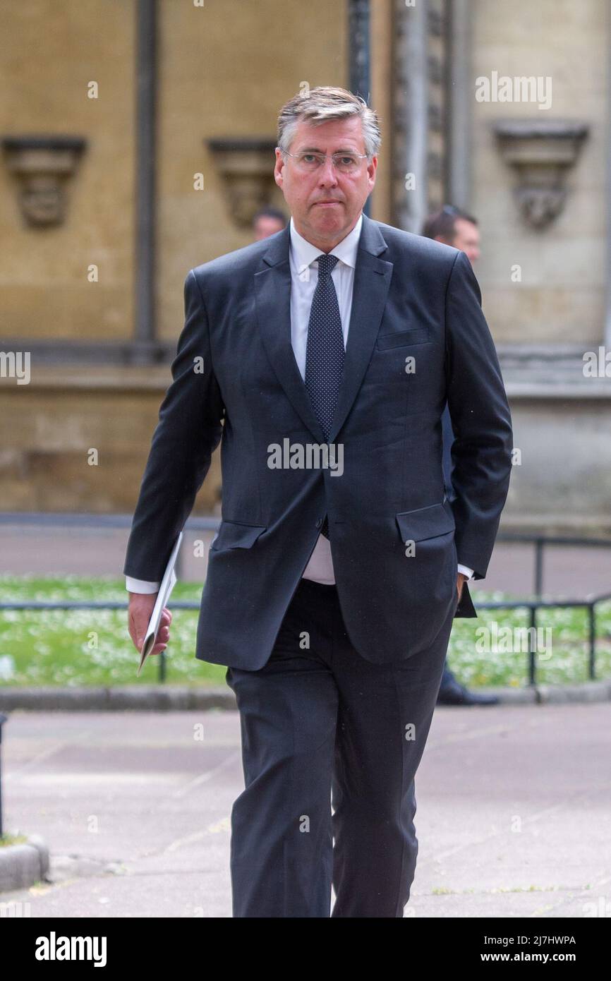 London, England, Großbritannien. 9.. Mai 2022. Sir GRAHAM BRADY, Vorsitzender des Ausschusses 1922, wird den Danksagedienst für den verstorbenen Regierungsminister James Brokenshire verlassen. (Bild: © Tayfun Salci/ZUMA Press Wire) Stockfoto