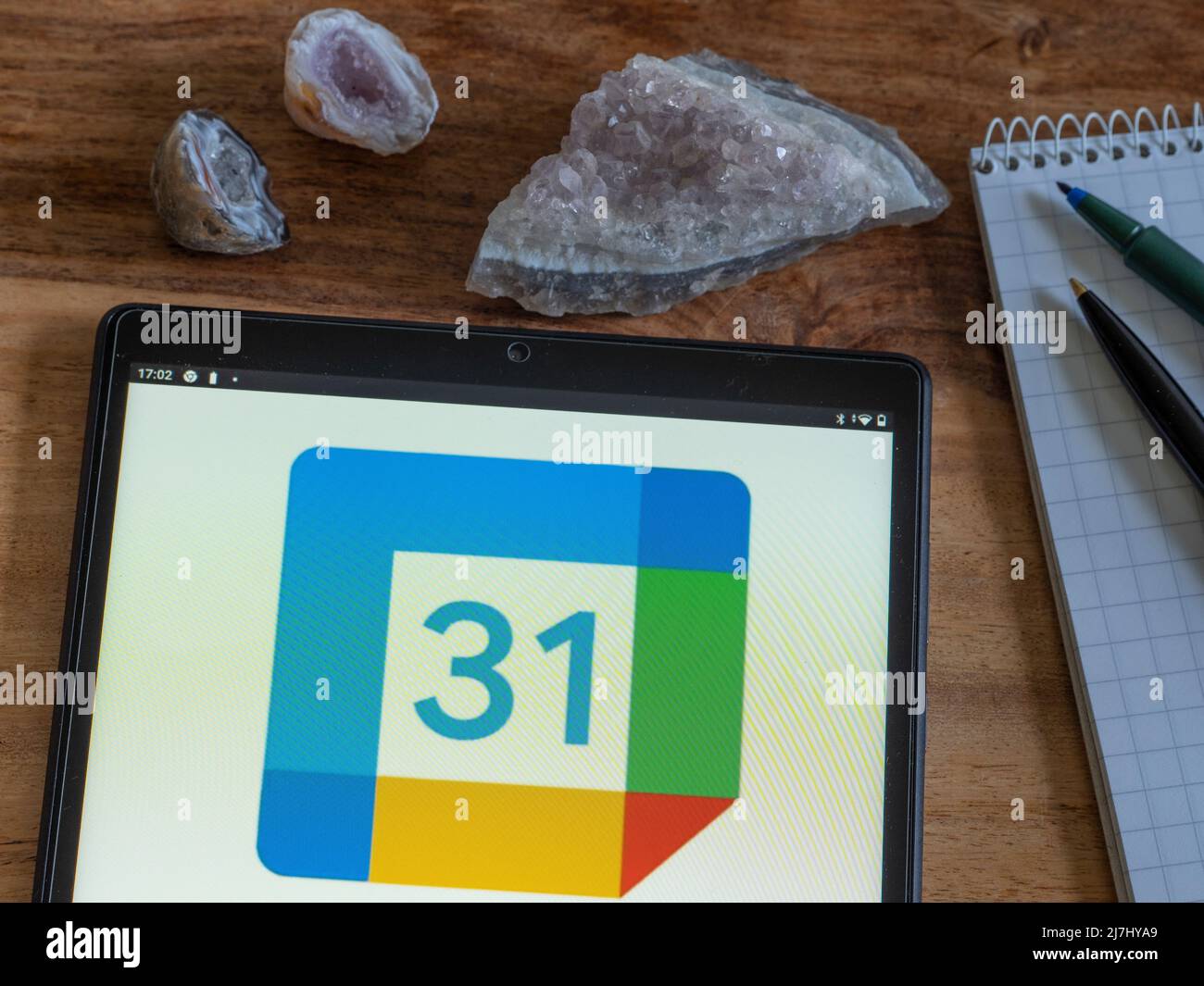 In diesem Foto Illustration Google Kalender Logo auf einem Tablet angezeigt. Stockfoto