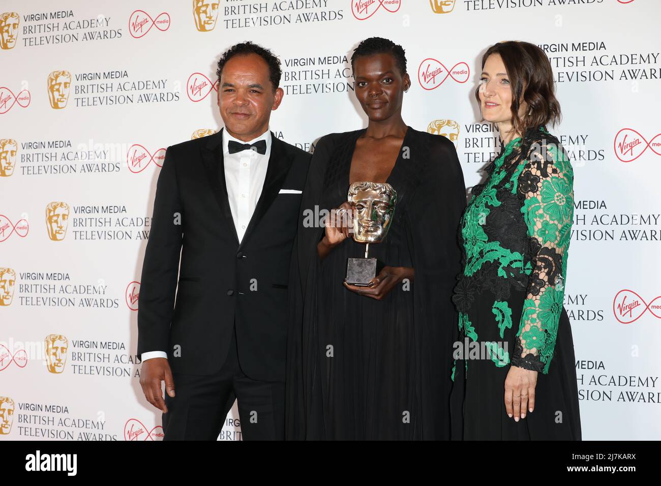 Peter de Jersey, Sheila Atim und Adele Romanski nehmen an den BAFTA TV Awards in der Royal Festival Hall in London Teil. Stockfoto