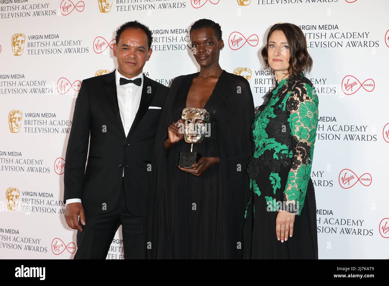 Peter de Jersey, Sheila Atim und Adele Romanski nehmen an den BAFTA TV Awards in der Royal Festival Hall in London Teil. Stockfoto