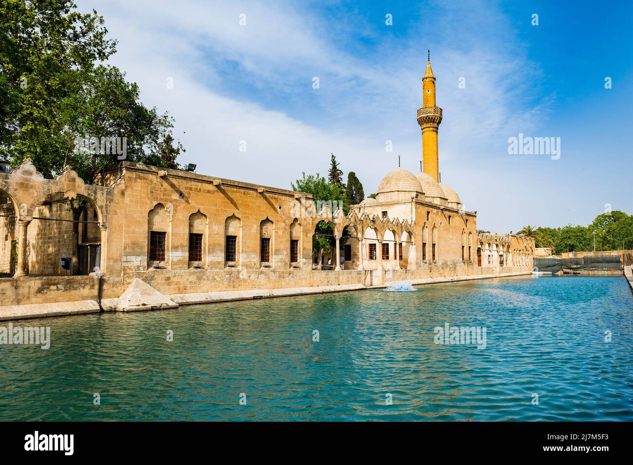 Balikligol (der Fischsee auf Englisch) in Sanliurfa, Türkei. Der historische Pool von Abraham oder der Pool des Heiligen Fischs in der Stadt Urfa, Türkei Stockfoto