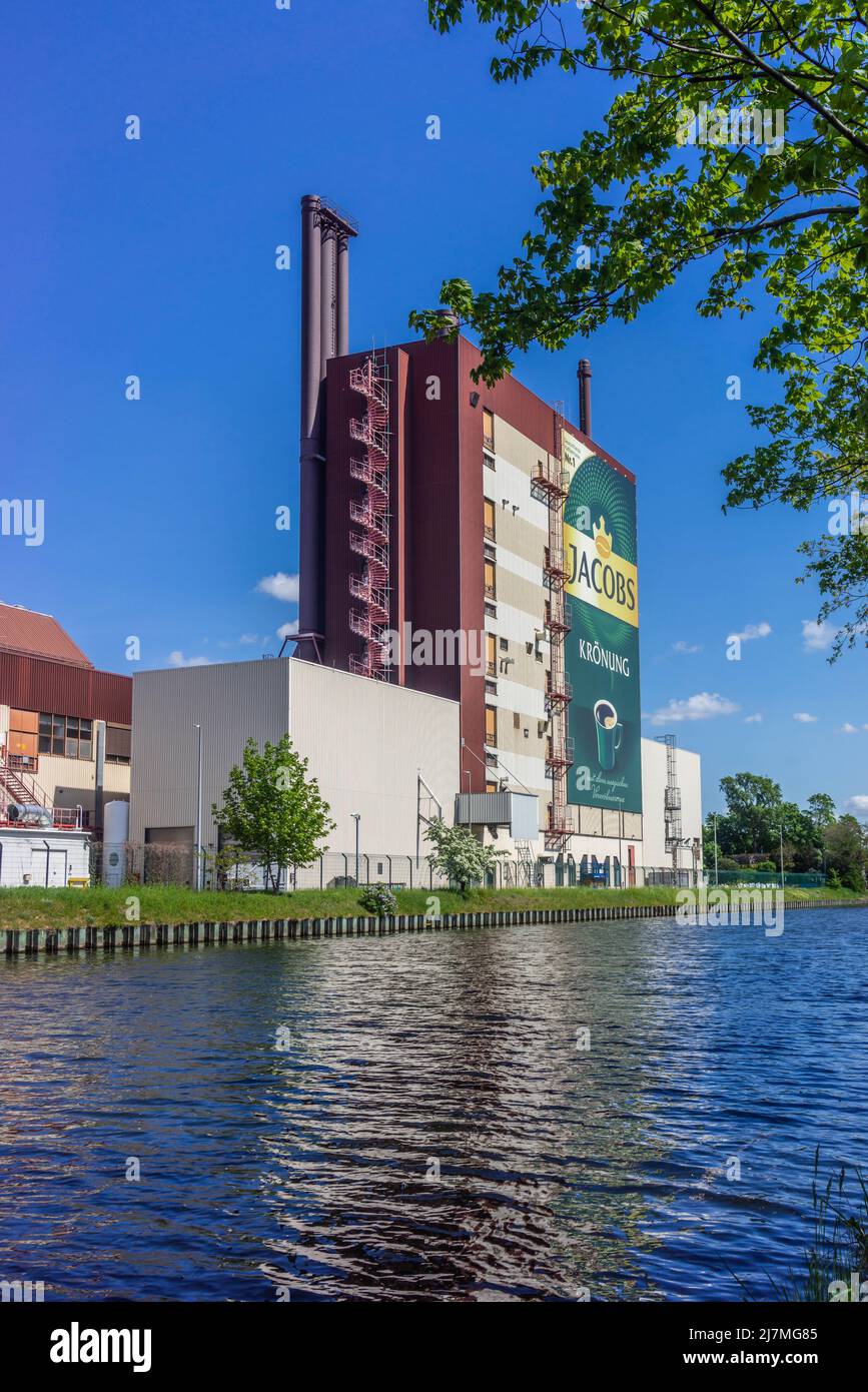 Jacobs Krönung, Kaffeeröstung - Kaffeeröster am Britzer Zweigkanal/ Britzer Verbindungskanal in Berlin Stockfoto