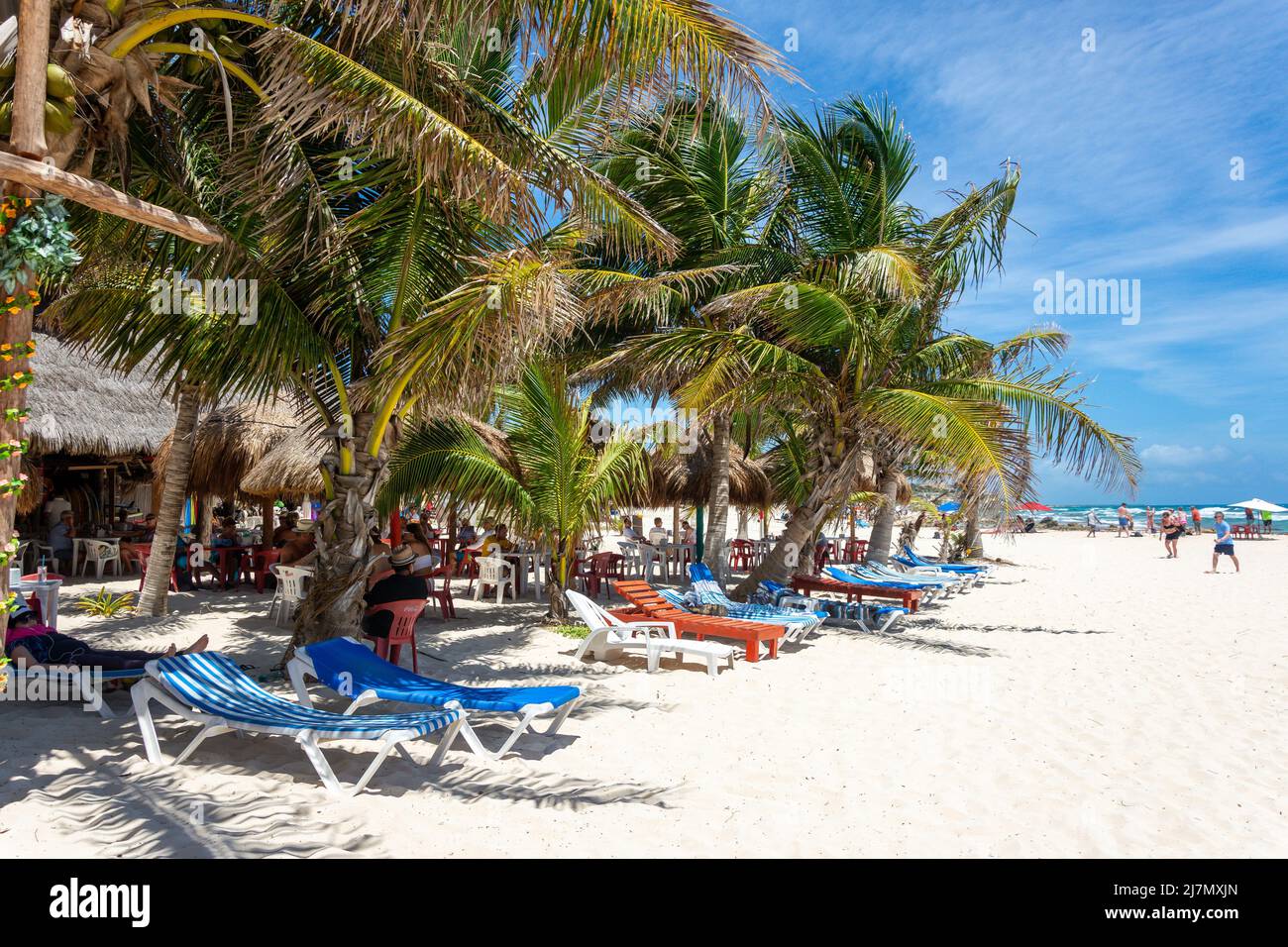 Blick auf den Strand von El Pescador Marisqueria & Bar, Playa Chen Rio, Cozumel, Quintana Roo, Mexiko Stockfoto